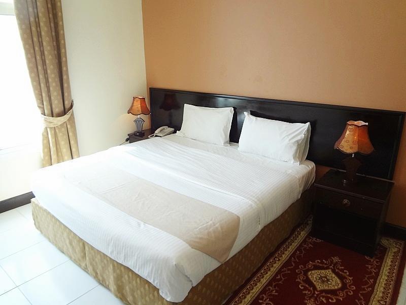 Premiere Hotel Apartments ドバイ エクステリア 写真